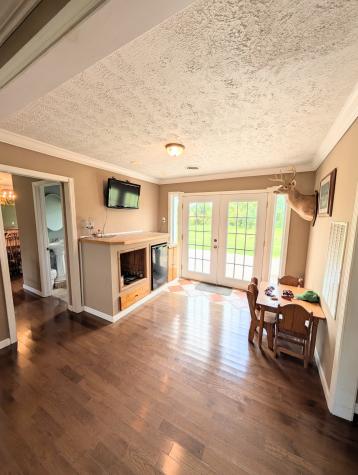 6780 Salubria Springs Road Pembroke KY 42266