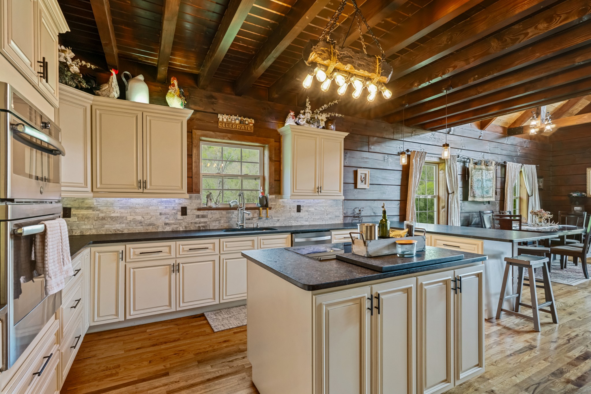 4818 Ensor Hollow Road Buffalo Valley TN 38548