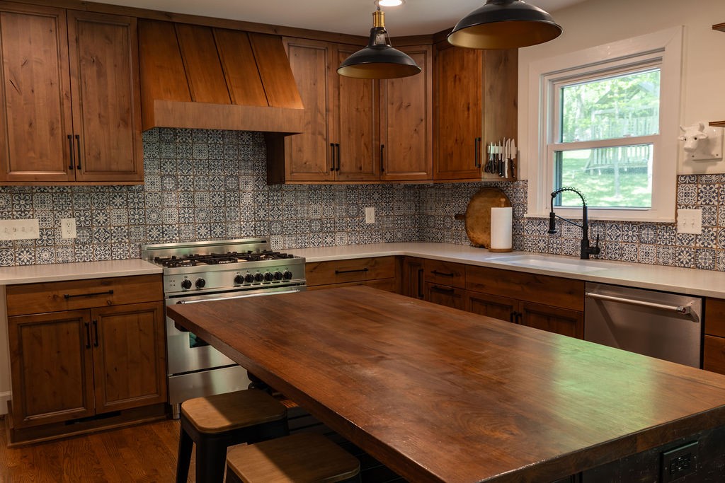 6001 Andover Drive Nashville TN 37215