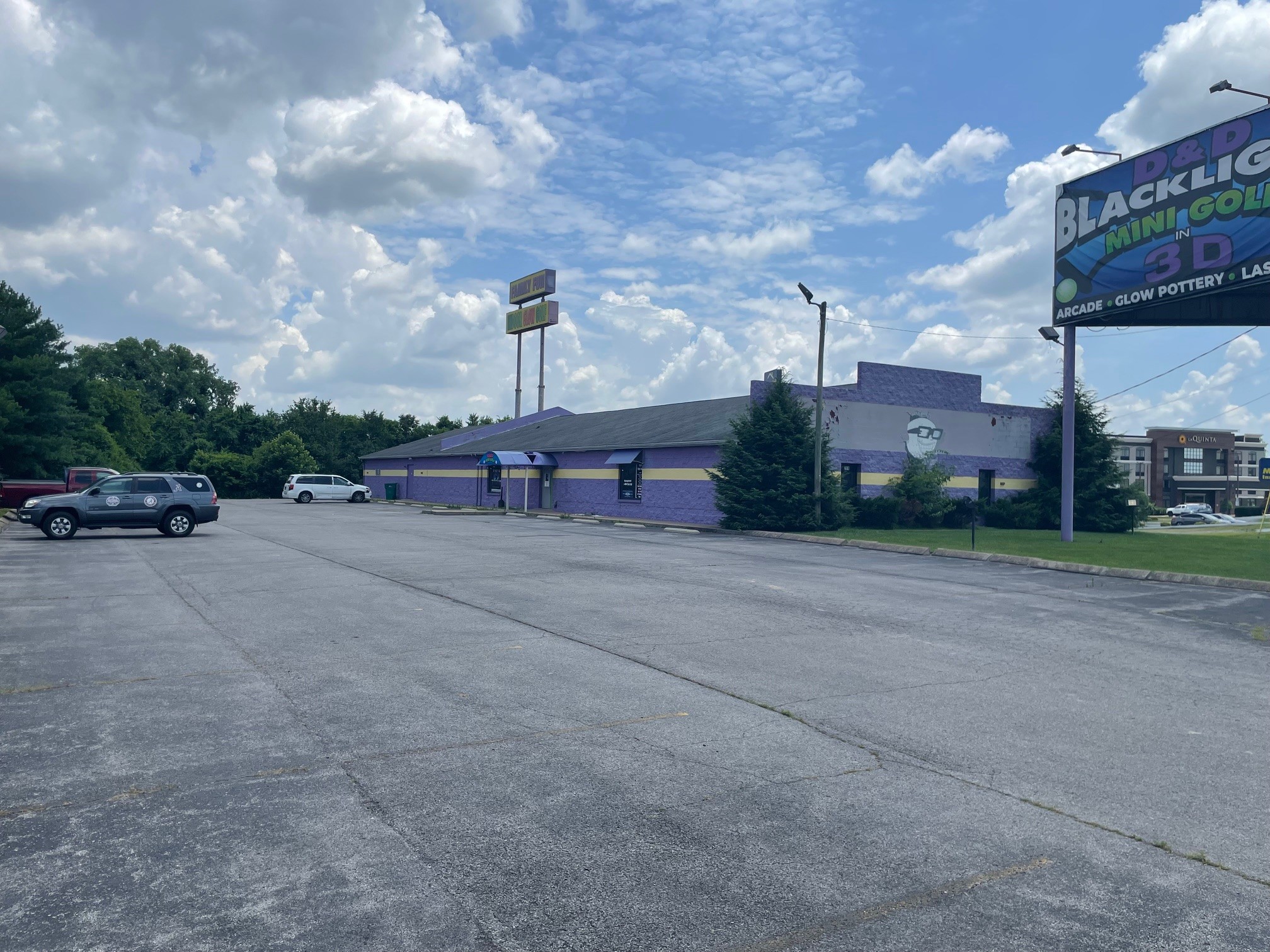211 Holiday Drive Clarksville TN 37040