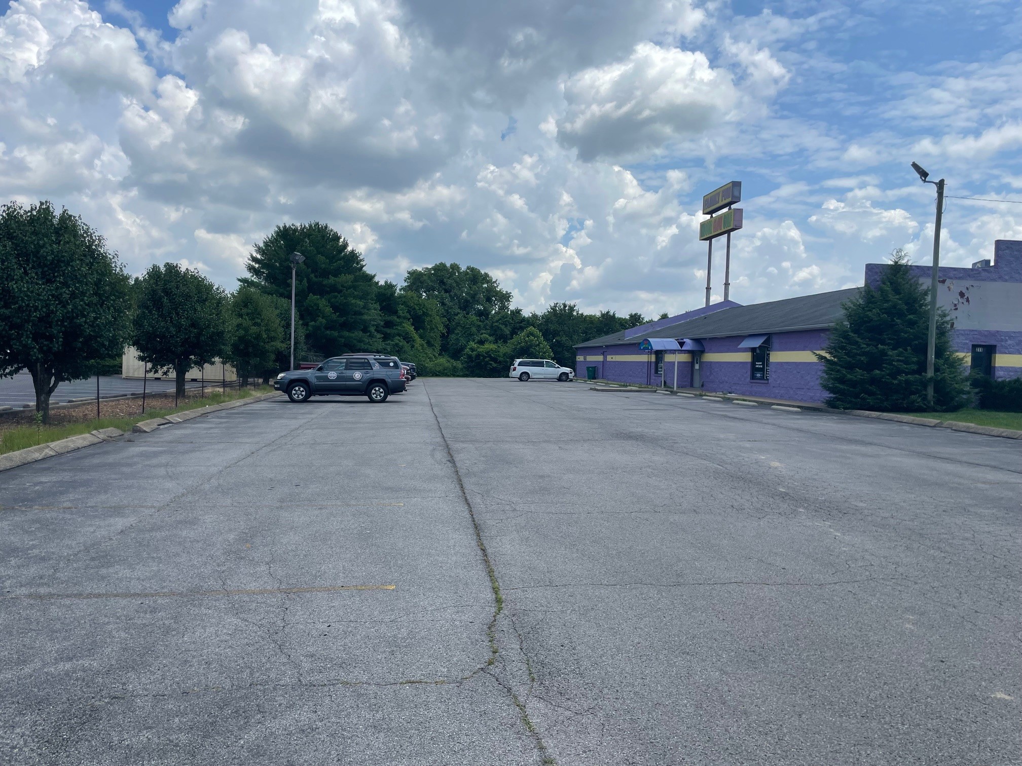 211 Holiday Drive Clarksville TN 37040