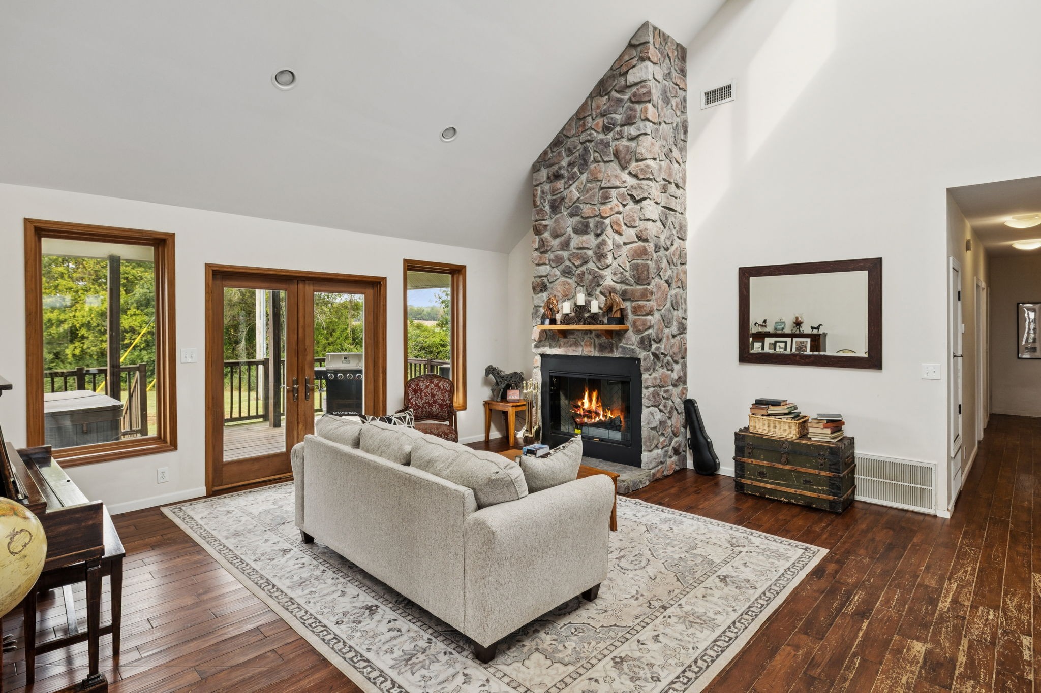 4376 Trousdale Lane Columbia TN 38401