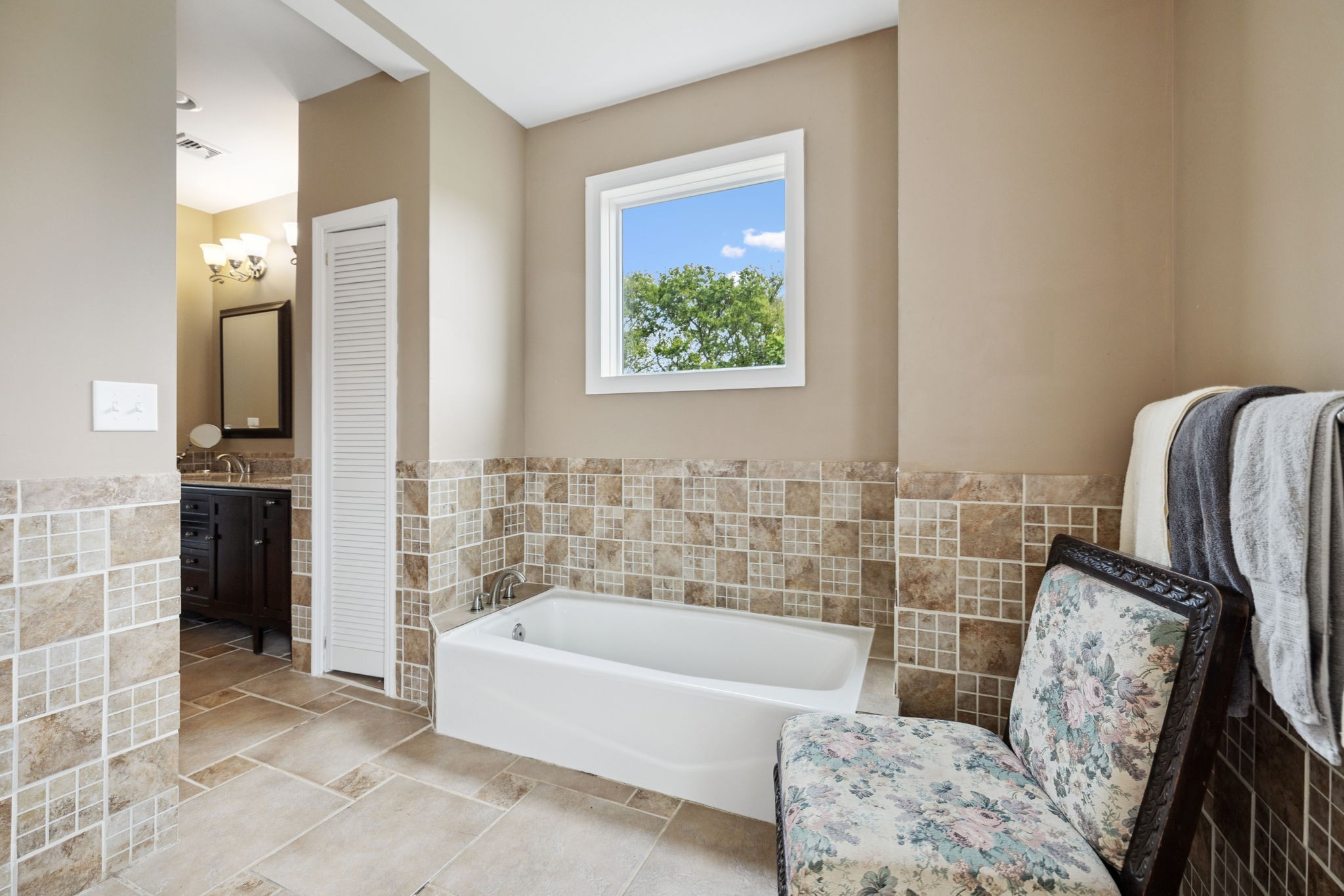 4376 Trousdale Lane Columbia TN 38401