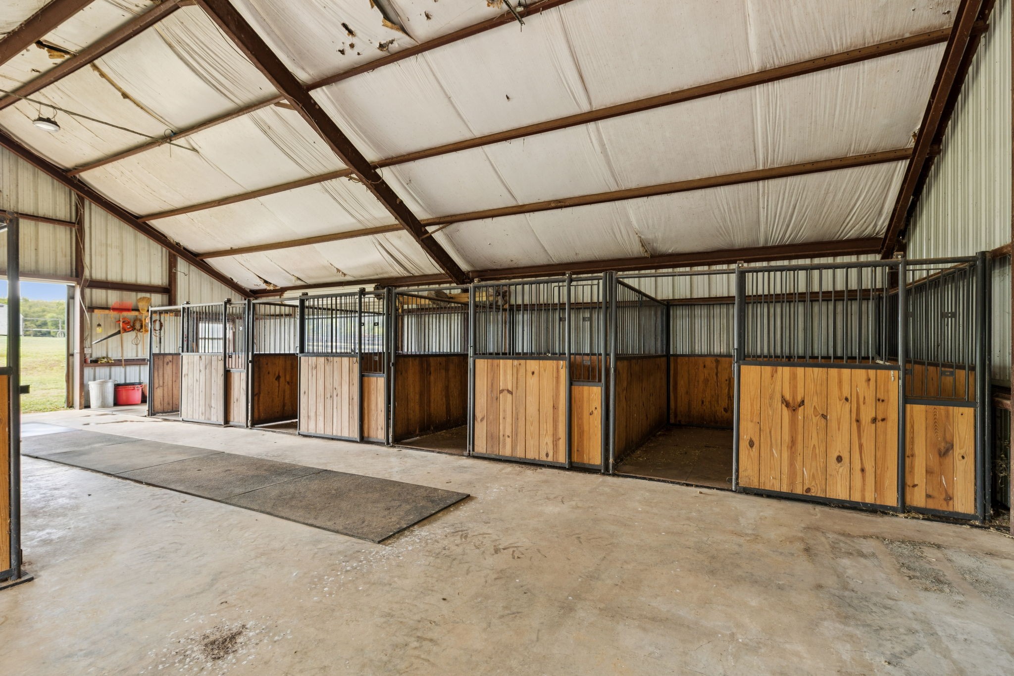 4376 Trousdale Lane Columbia TN 38401