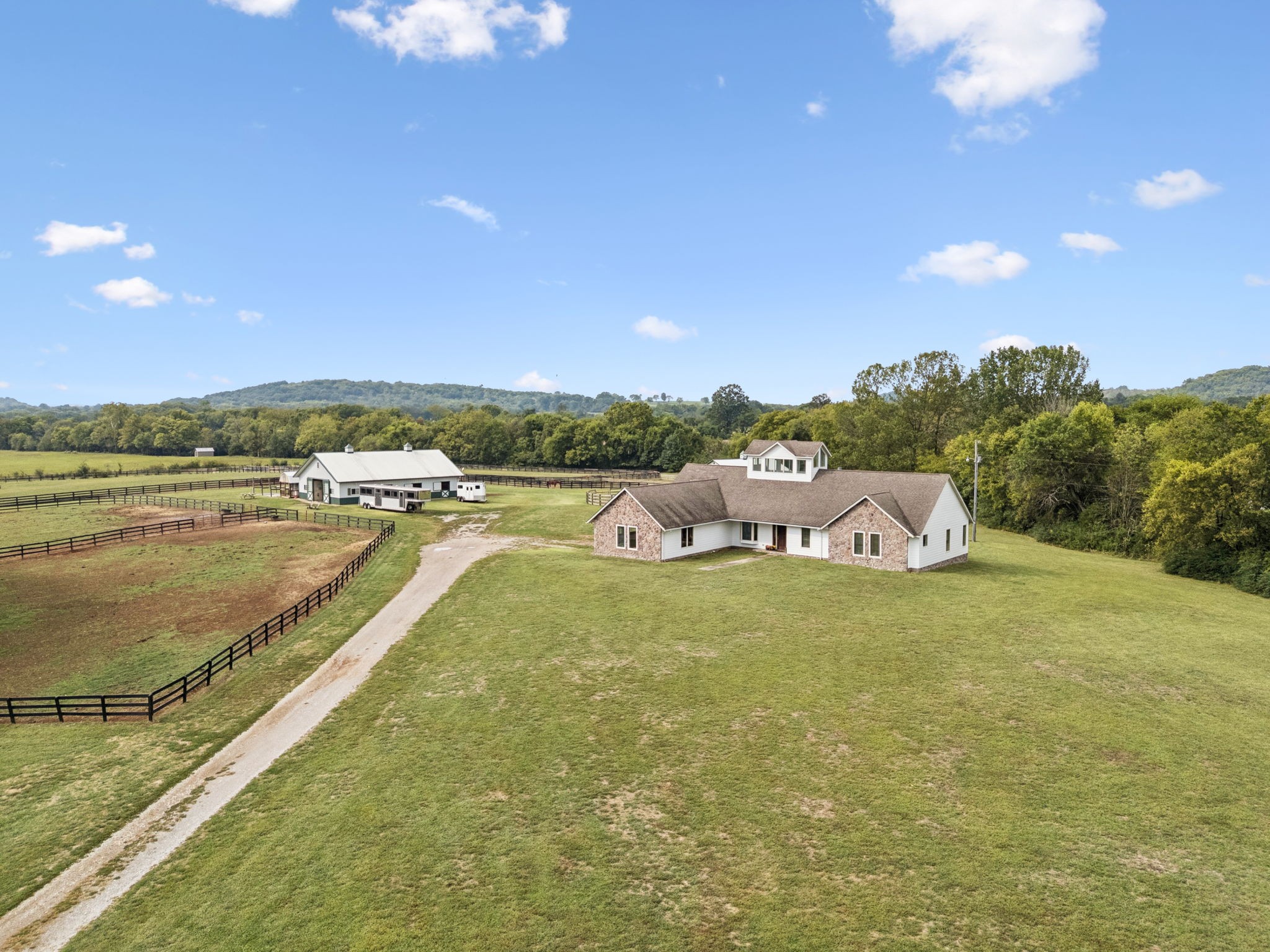4376 Trousdale Lane Columbia TN 38401