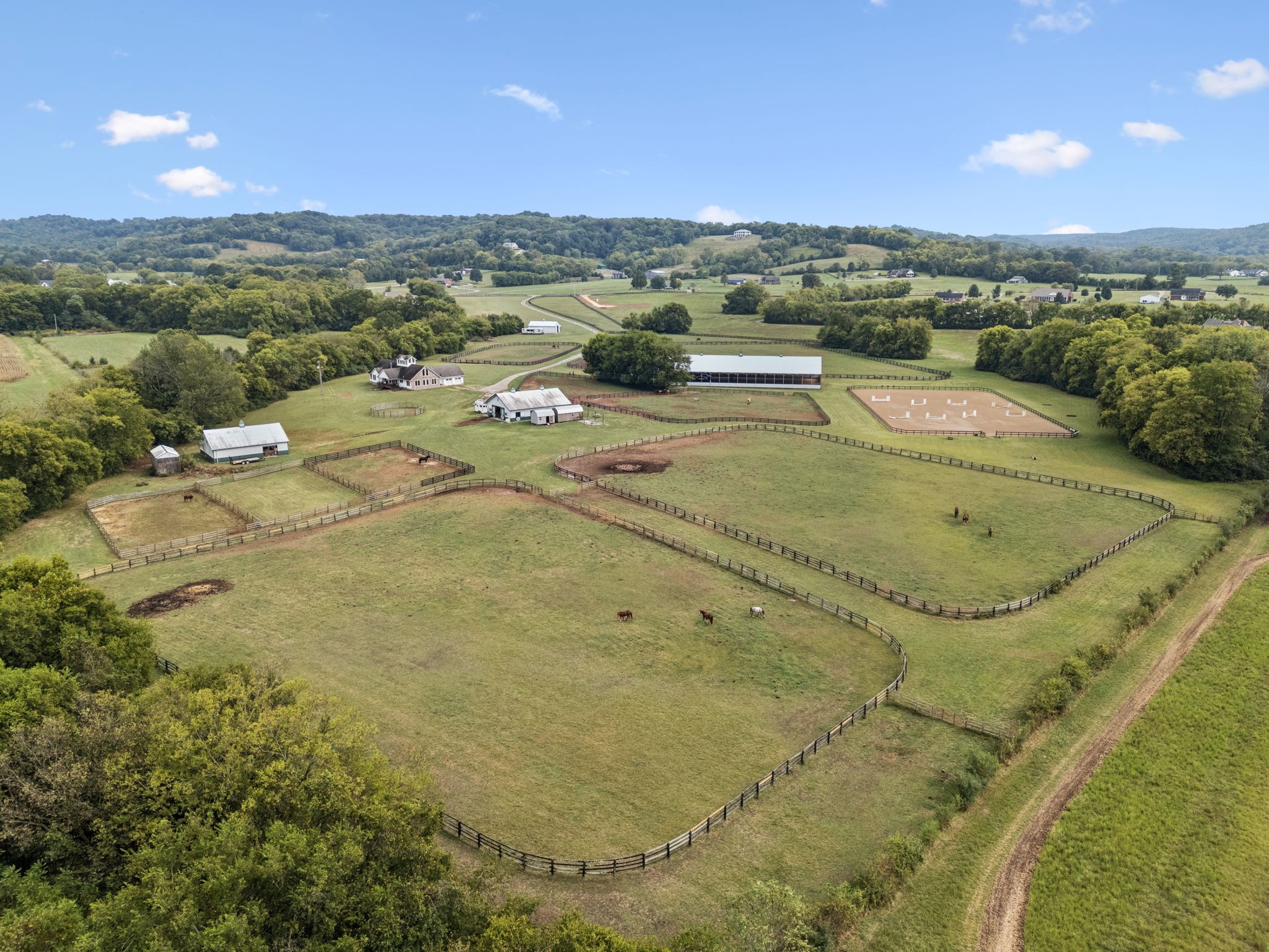 4376 Trousdale Lane Columbia TN 38401