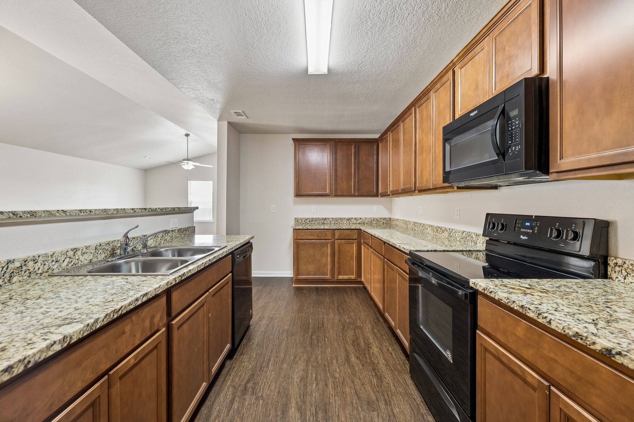 2702 Swarm Court Columbia TN 38401