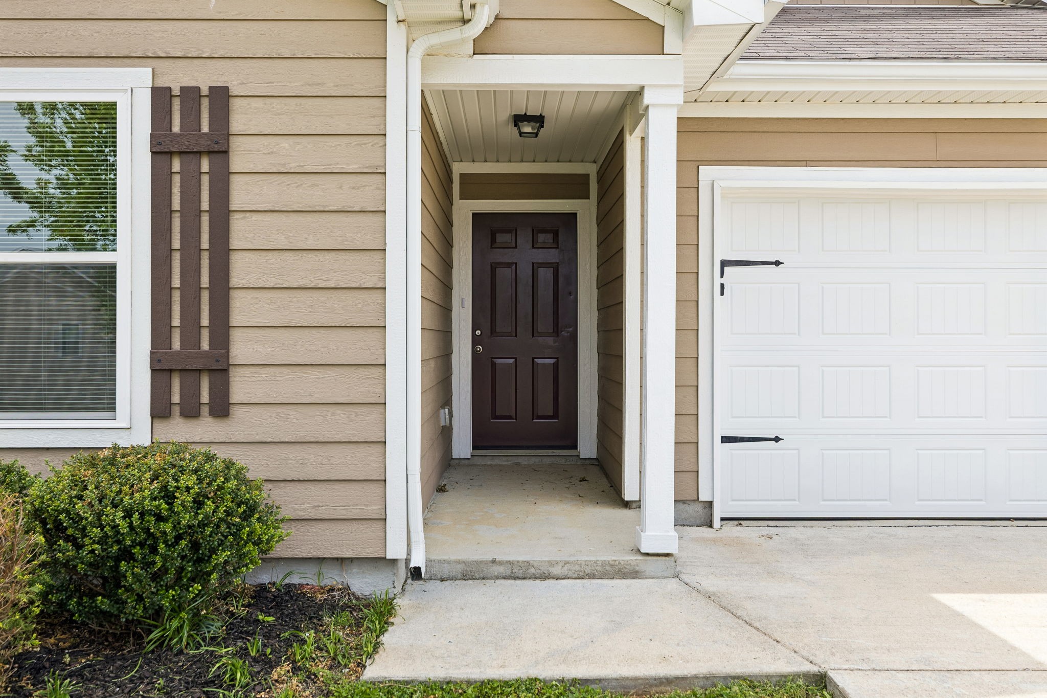 2702 Swarm Court Columbia TN 38401