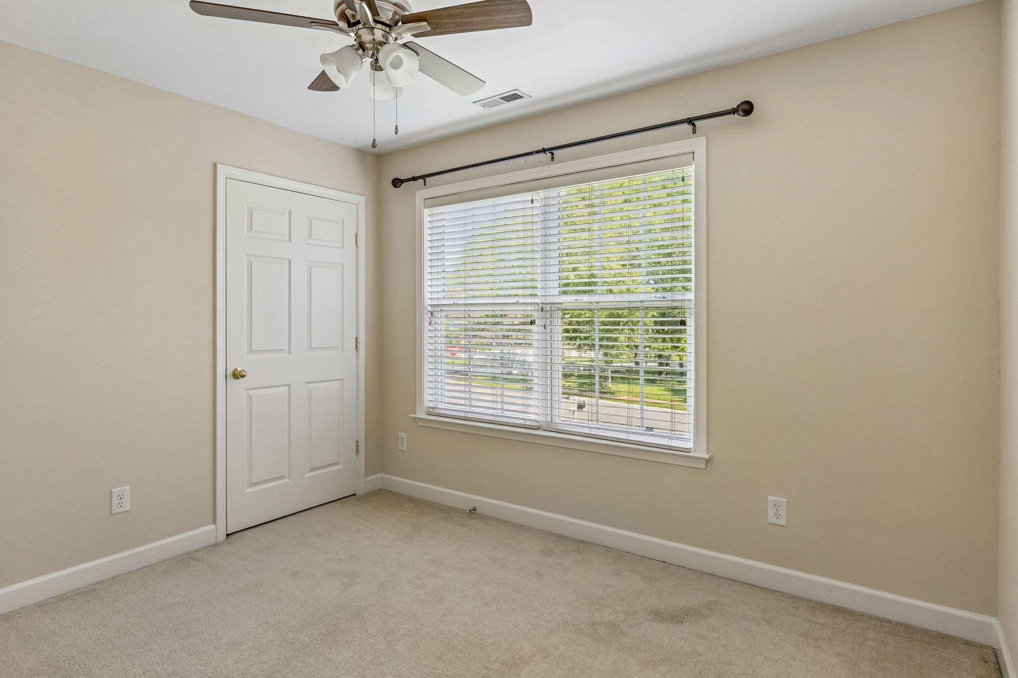 2601 Danbury Circle Spring Hill TN 37174