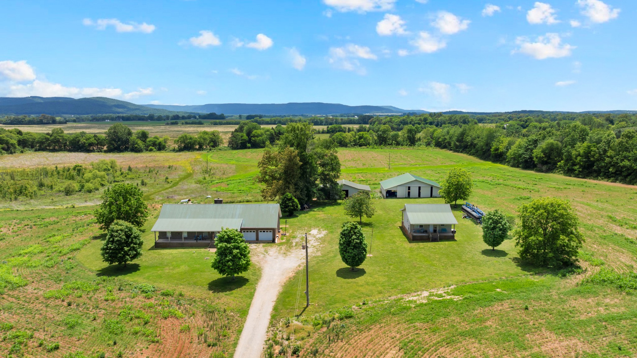 235 Breezy Knoll Lane Morrison TN 37357