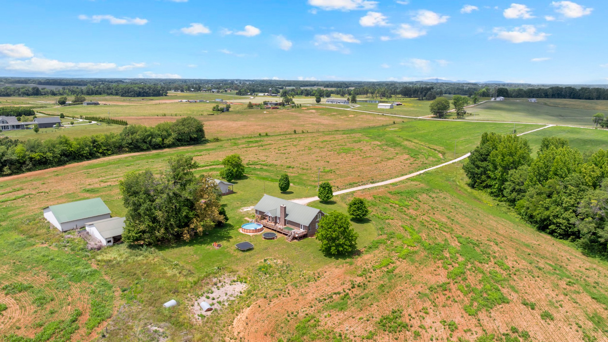235 Breezy Knoll Lane Morrison TN 37357