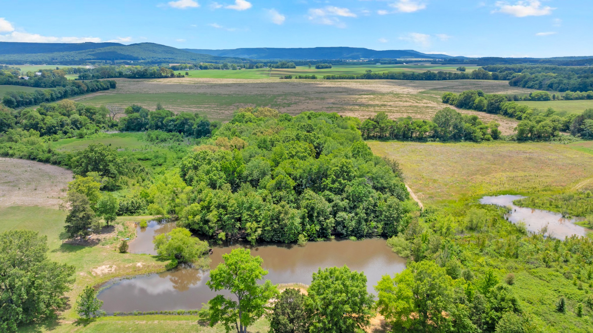 235 Breezy Knoll Lane Morrison TN 37357