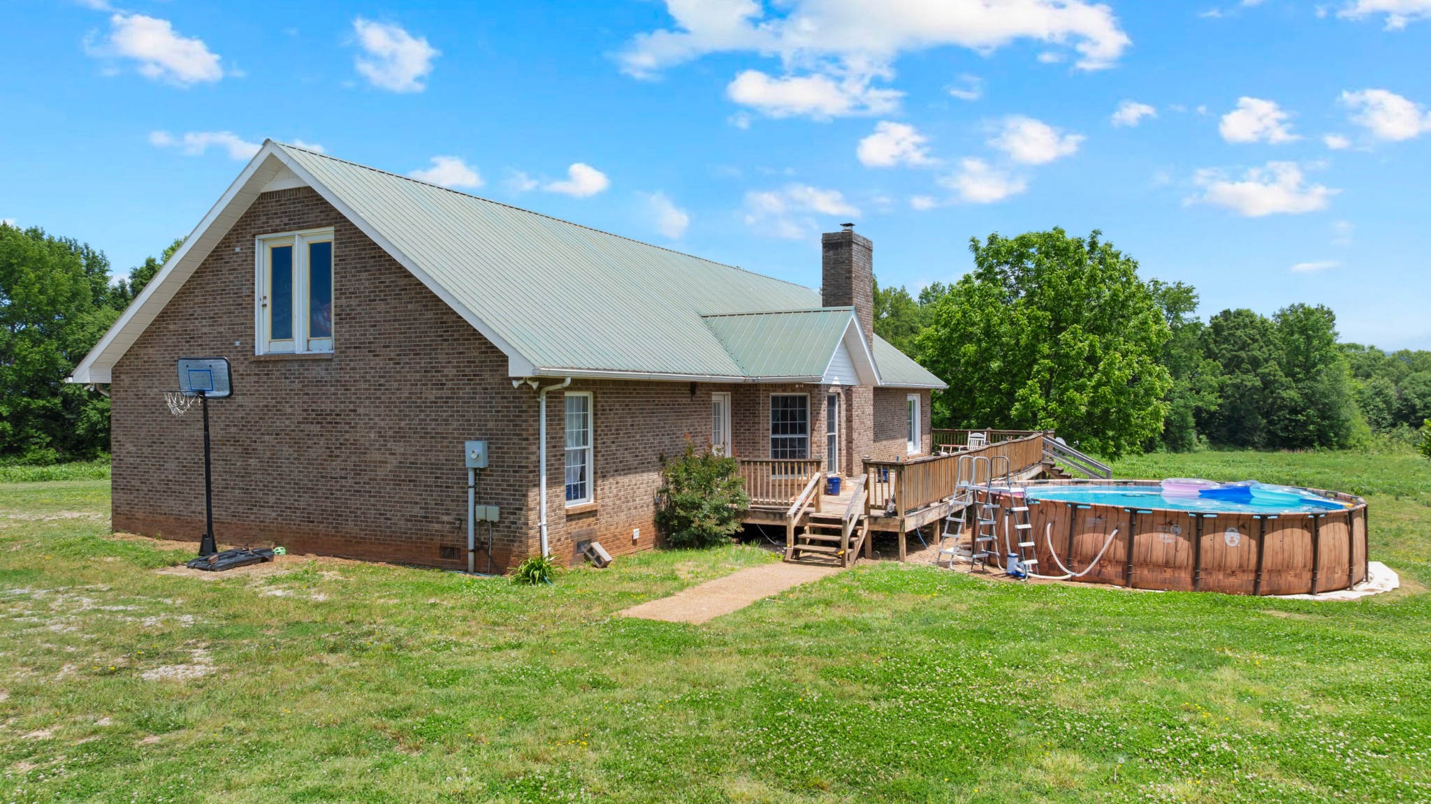 235 Breezy Knoll Lane Morrison TN 37357