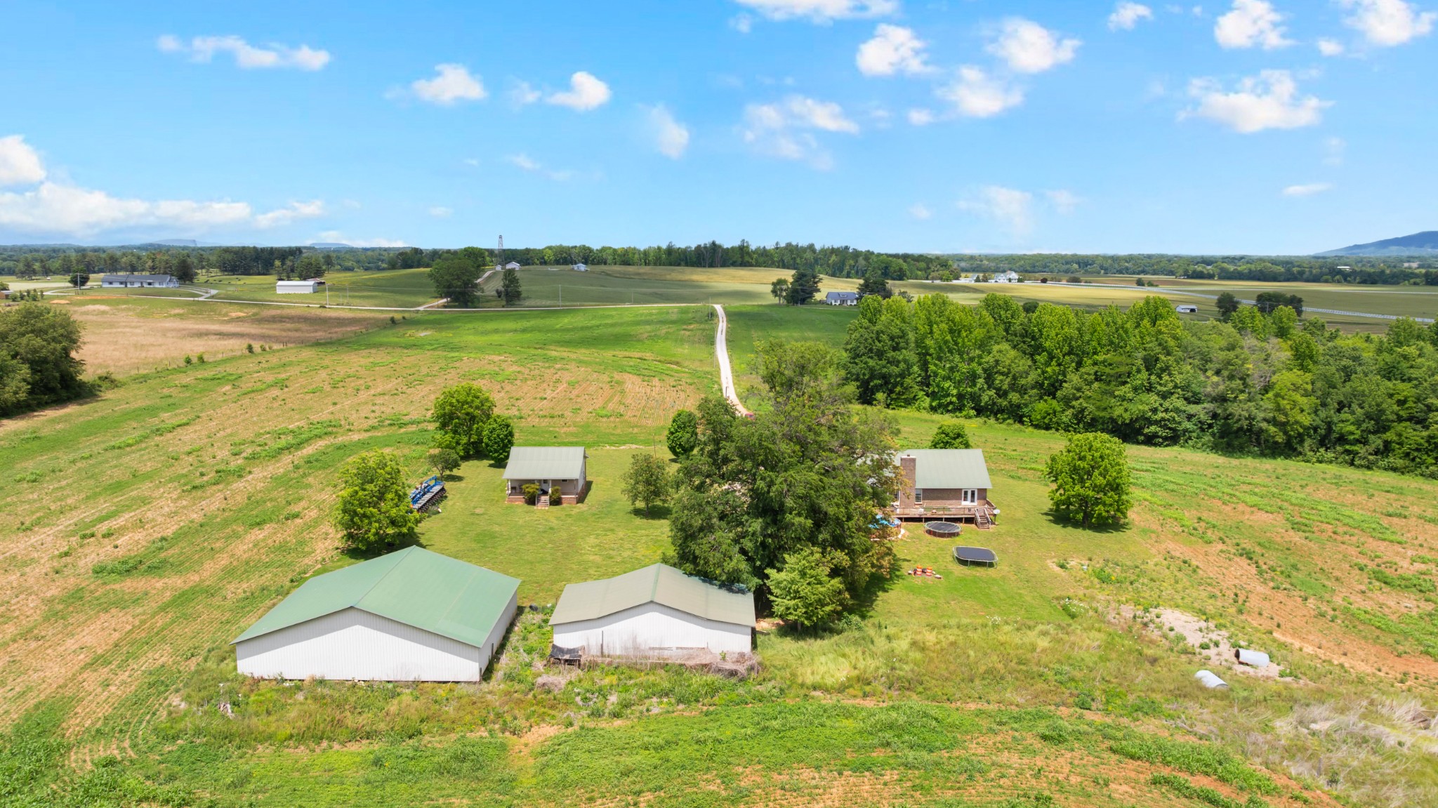 235 Breezy Knoll Lane Morrison TN 37357