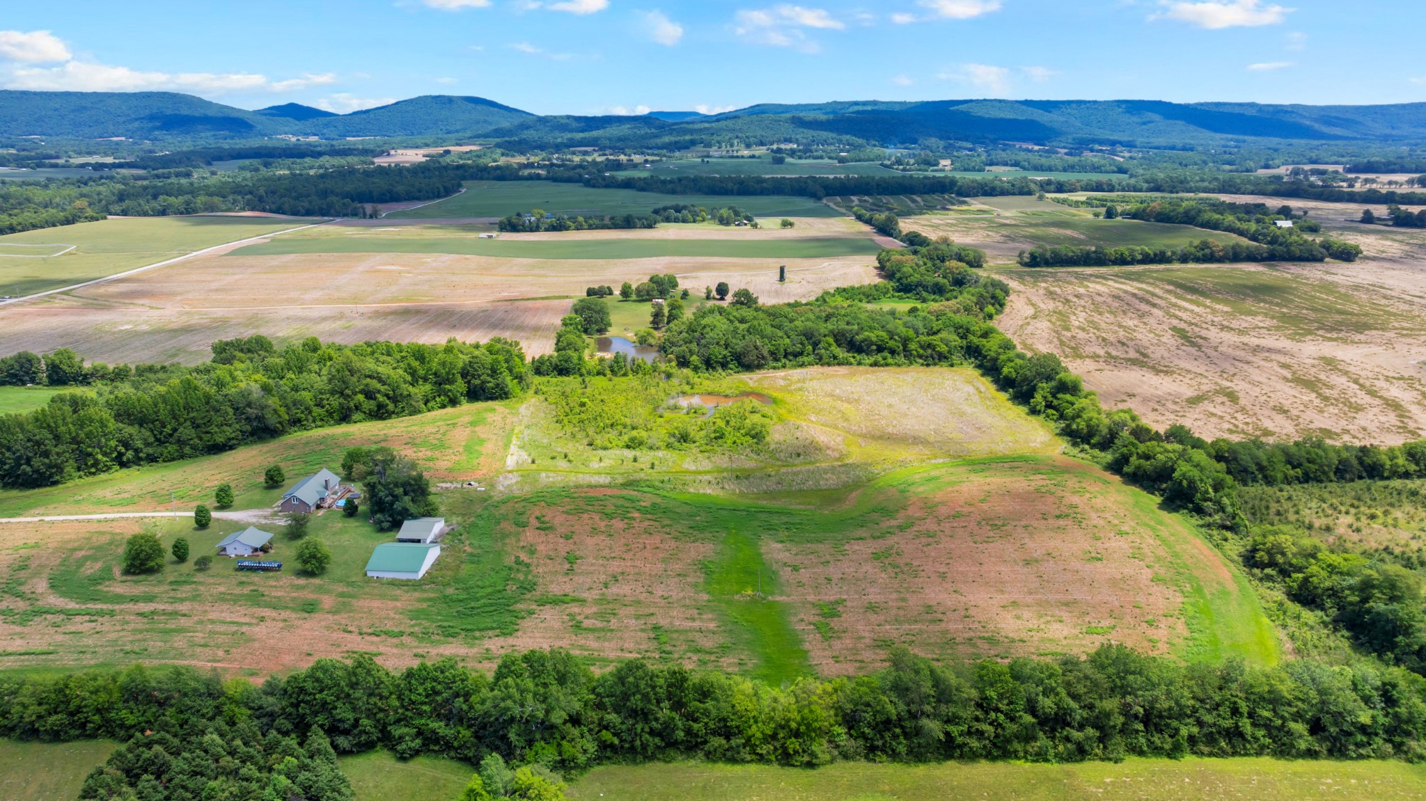 235 Breezy Knoll Lane Morrison TN 37357