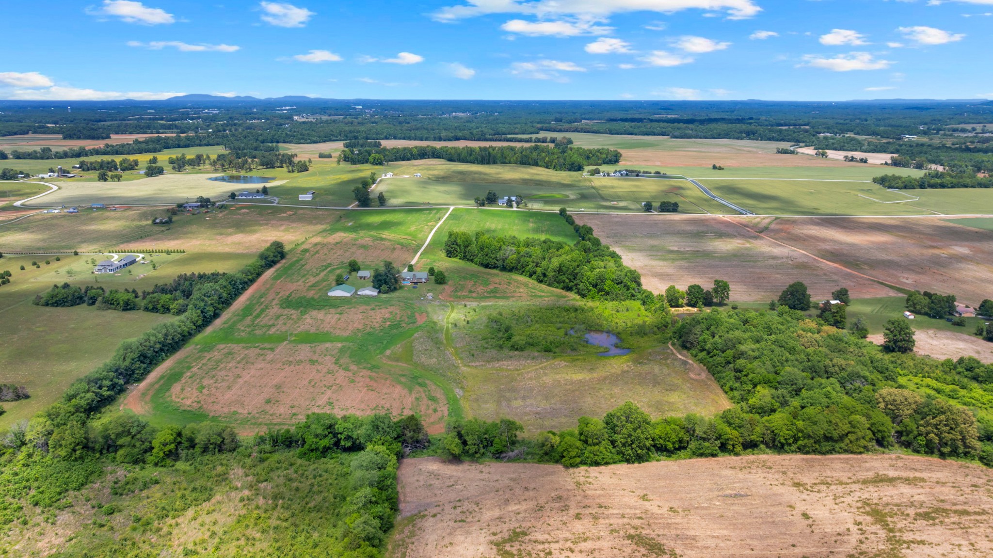 235 Breezy Knoll Lane Morrison TN 37357