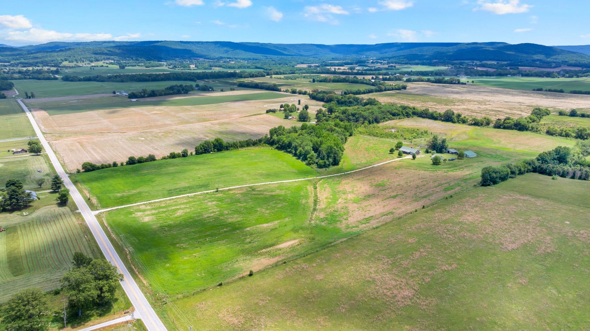235 Breezy Knoll Lane Morrison TN 37357