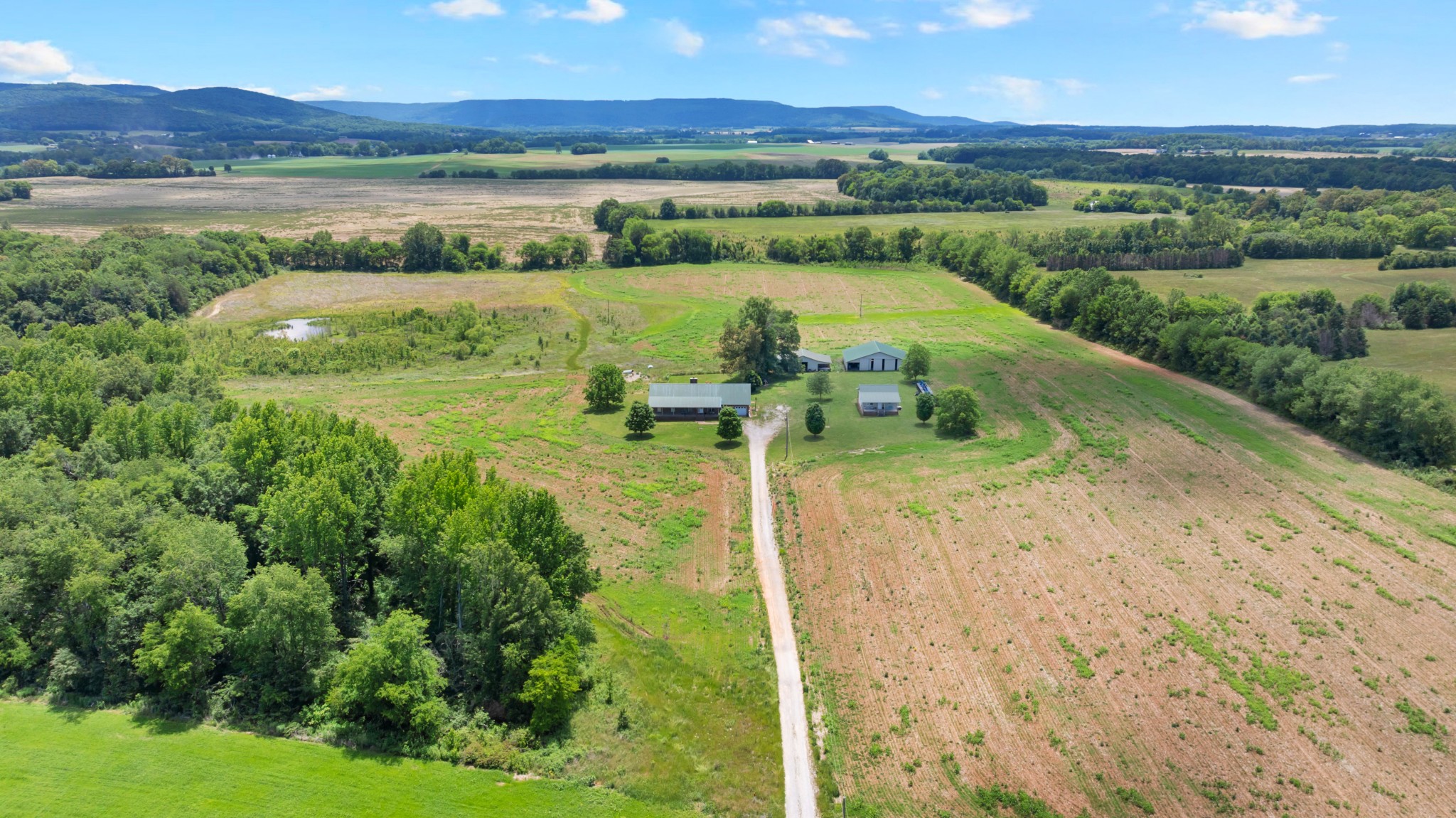 235 Breezy Knoll Lane Morrison TN 37357