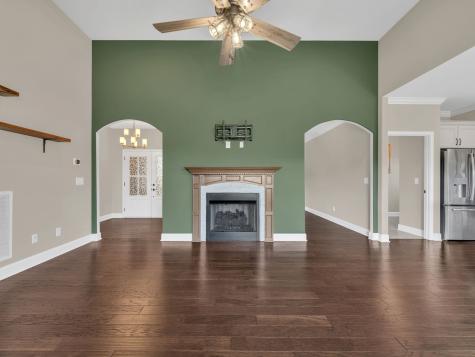 317 Melbourne Court Clarksville TN 37043
