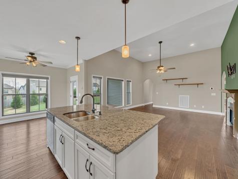 317 Melbourne Court Clarksville TN 37043