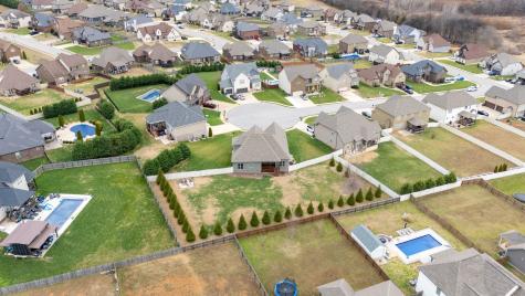 317 Melbourne Court Clarksville TN 37043