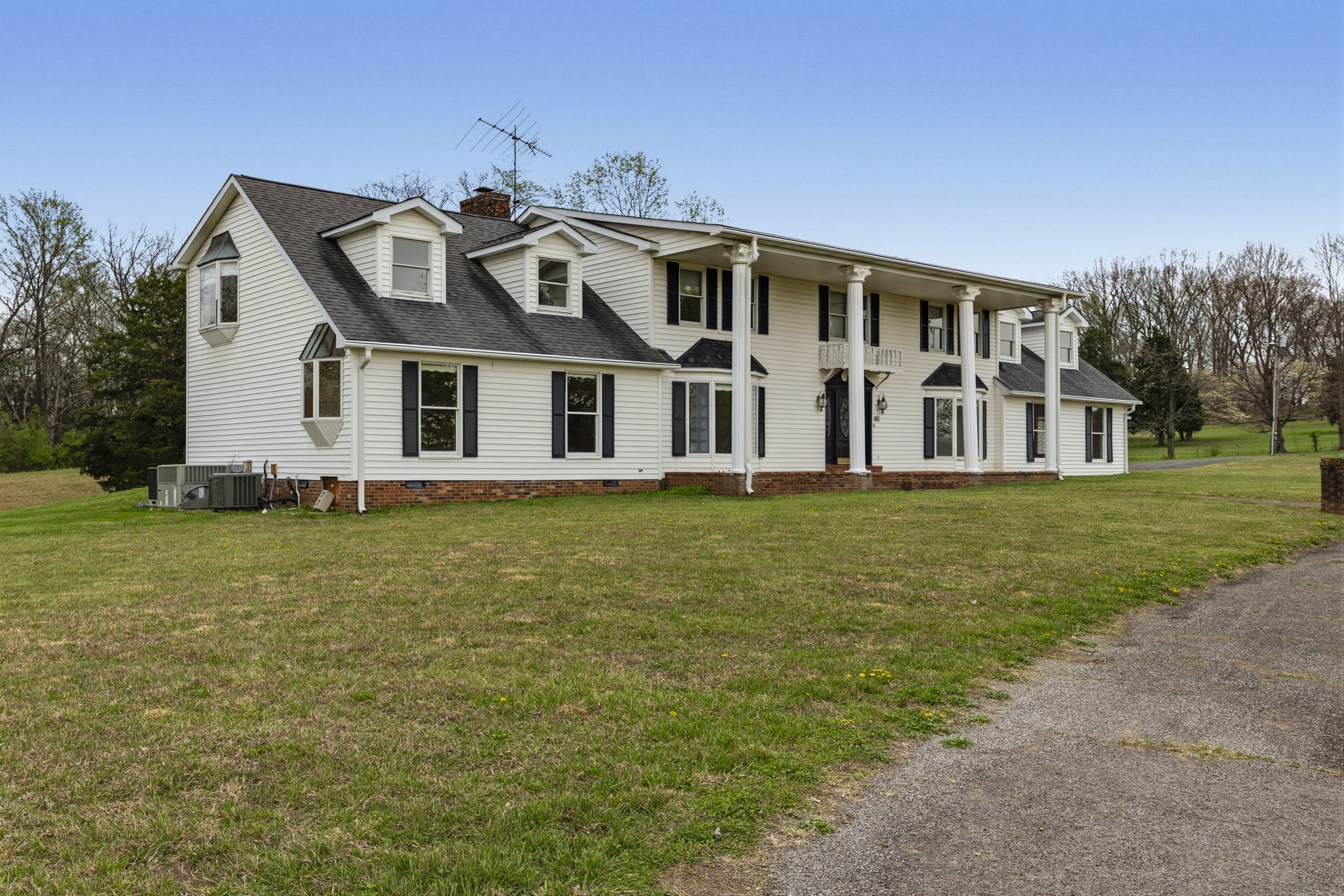 5300 Highway 31, W Portland TN 37148