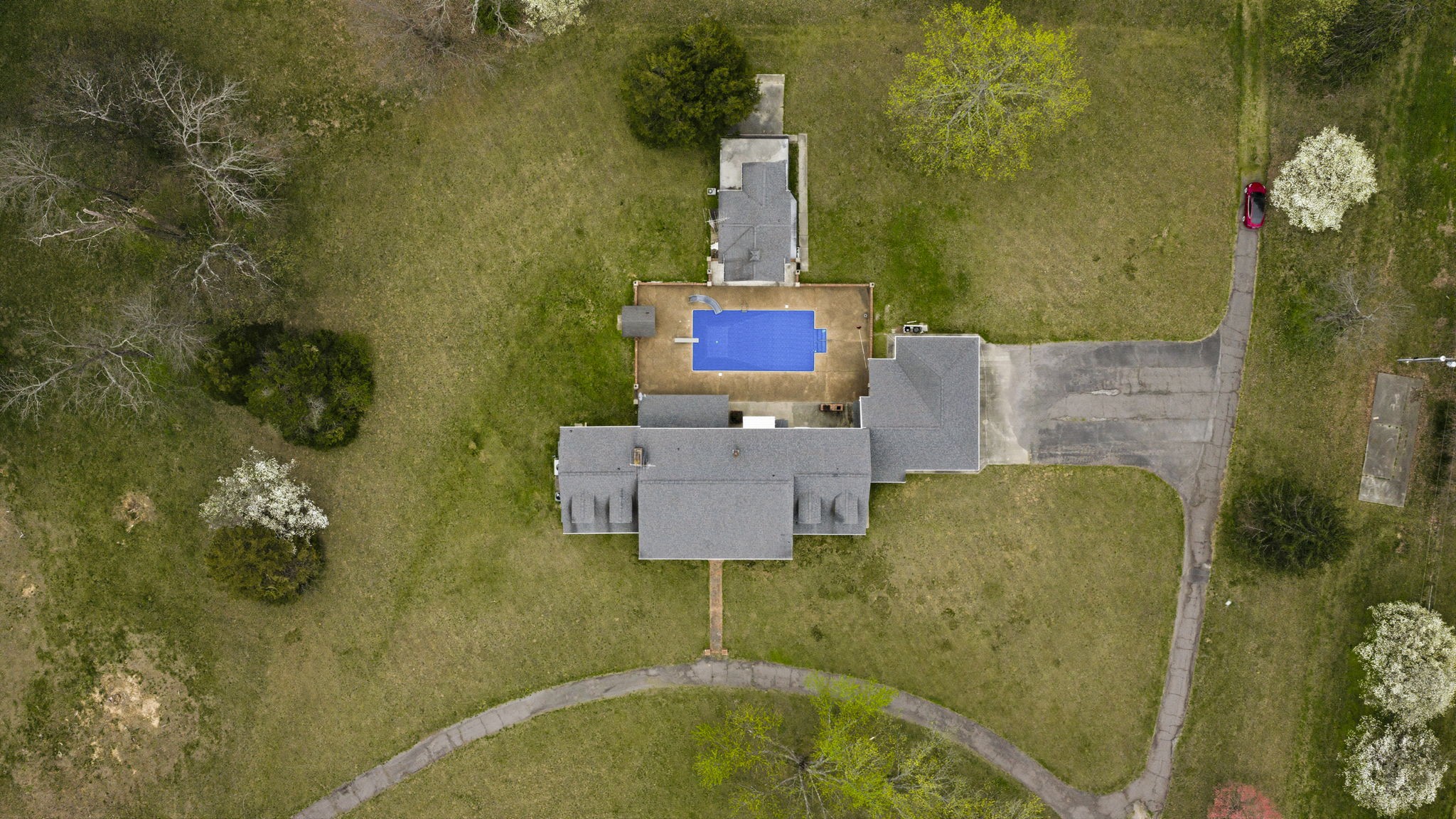 5300 Highway 31, W Portland TN 37148