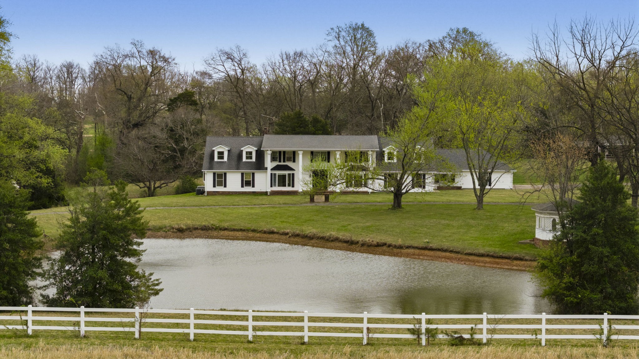 5300 Highway 31, W Portland TN 37148