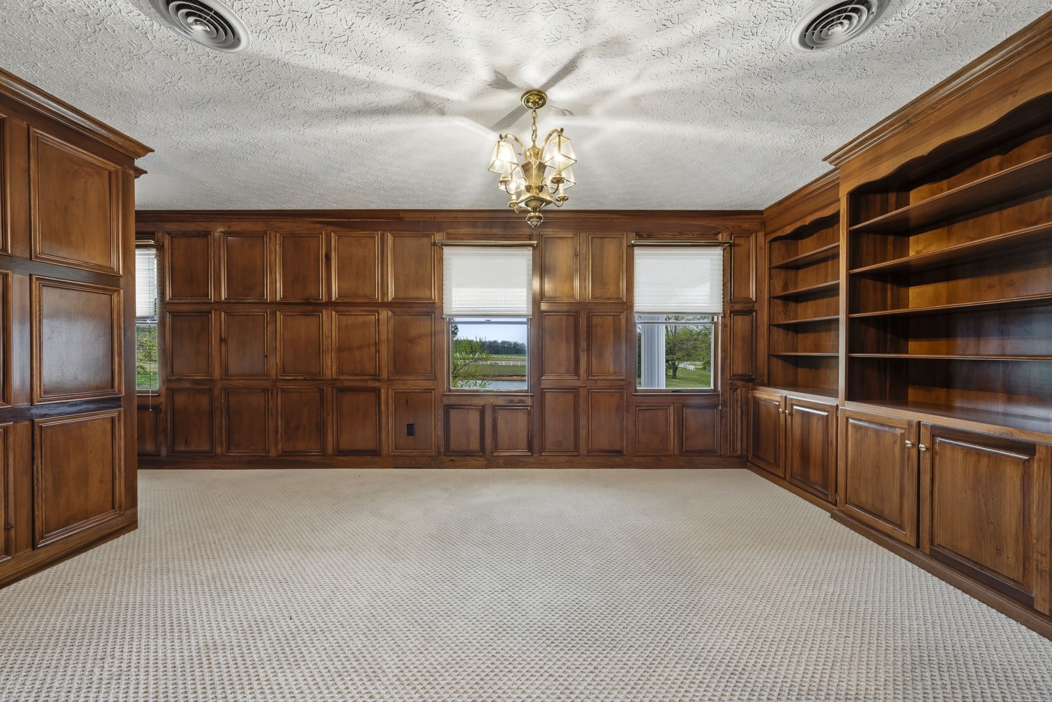 5300 Highway 31, W Portland TN 37148