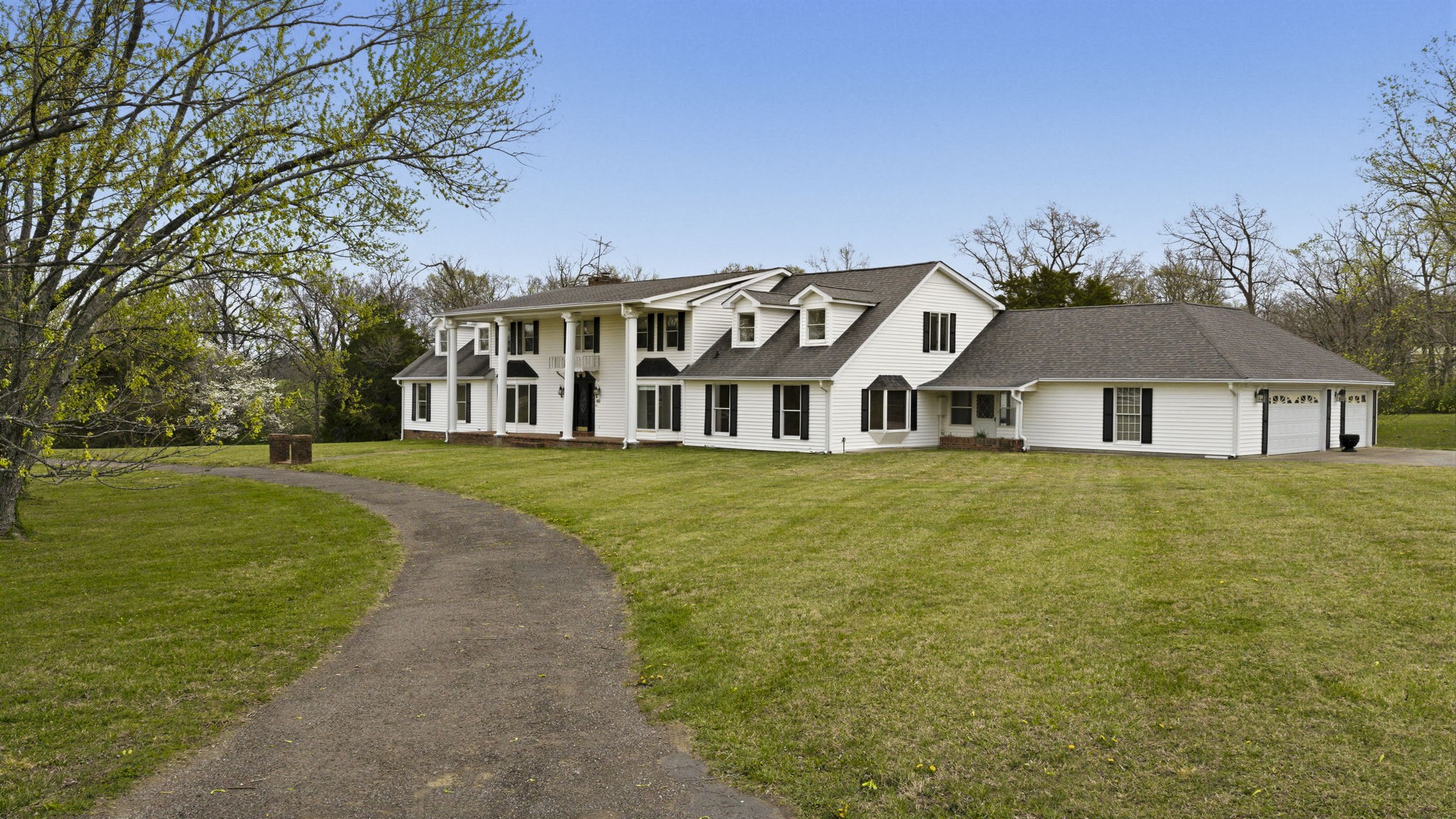 5300 Highway 31, W Portland TN 37148