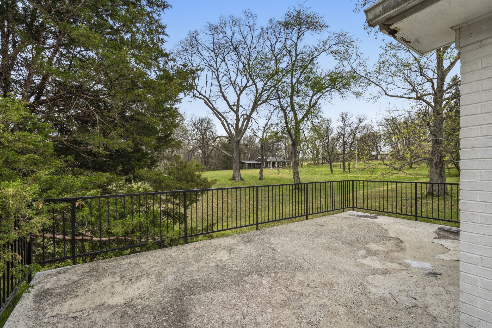 5300 Highway 31, W Portland TN 37148