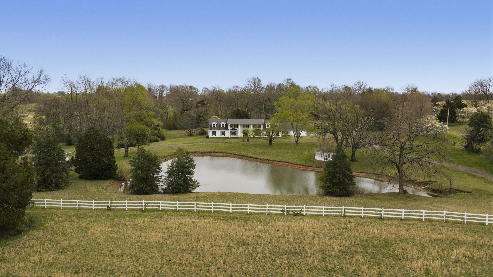 5300 Highway 31, W Portland TN 37148