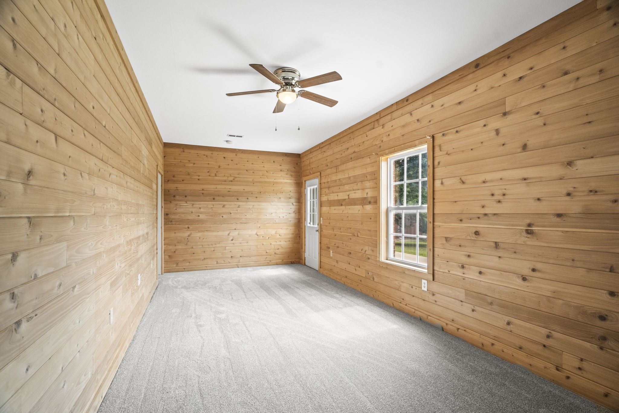 2121 Highway 12, S Ashland City TN 37015