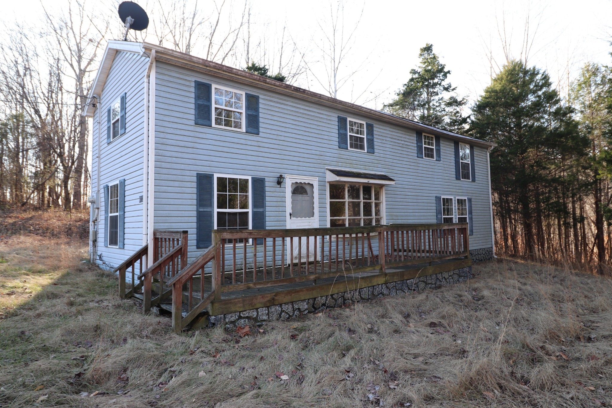 6112 King Robert Lane Westmoreland TN 37186