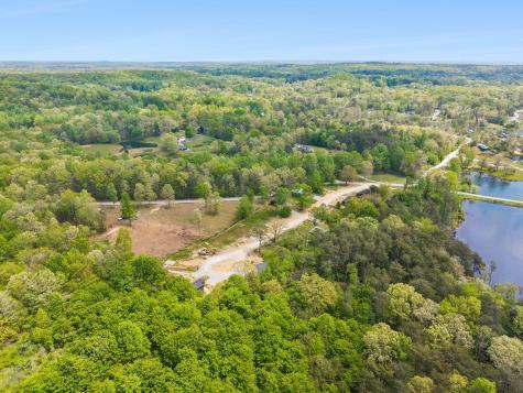 44 Dwellings Drive Tracy City TN 37387