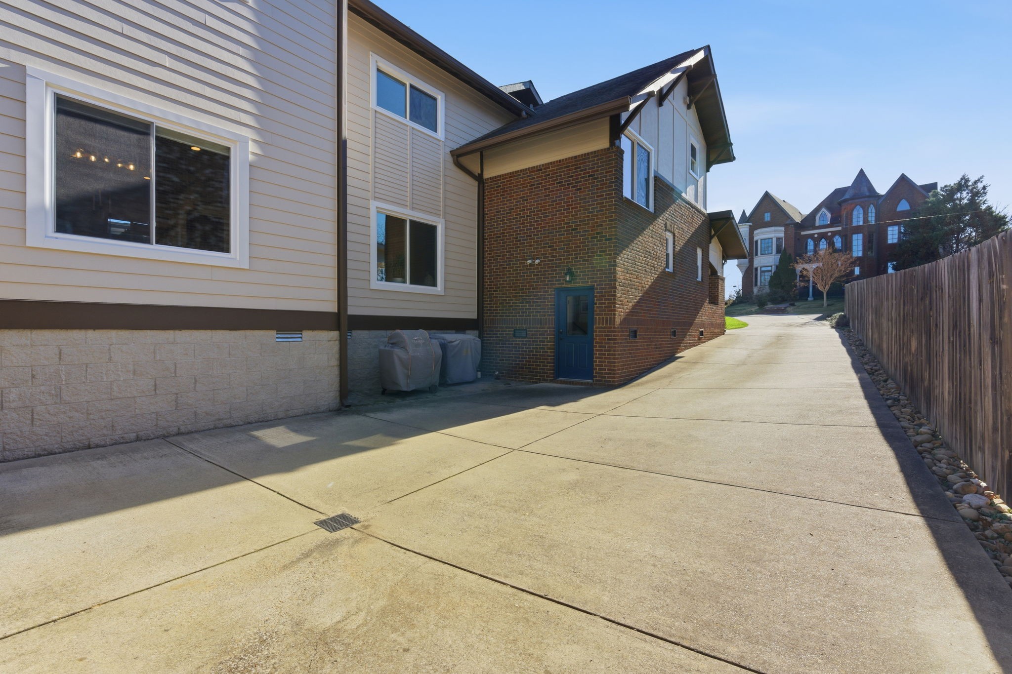 1822 Wildwood Avenue Nashville TN 37212