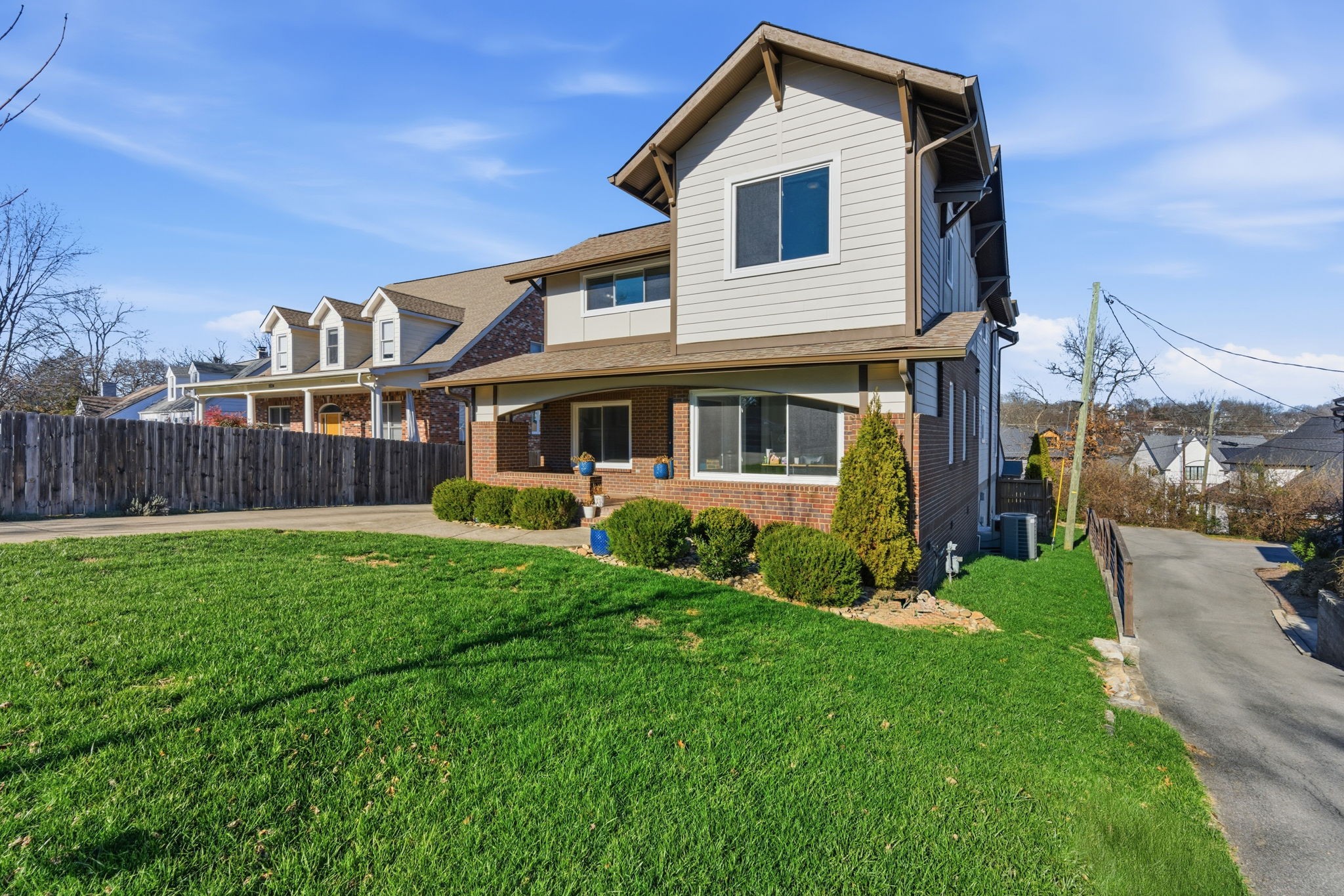 1822 Wildwood Avenue Nashville TN 37212