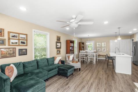 507 W Chestnut Street Dickson TN 37055