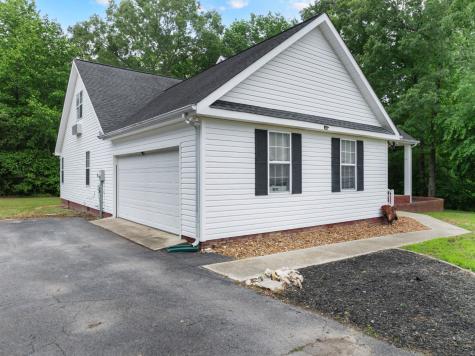 71 Larkspur Court Tullahoma TN 37388