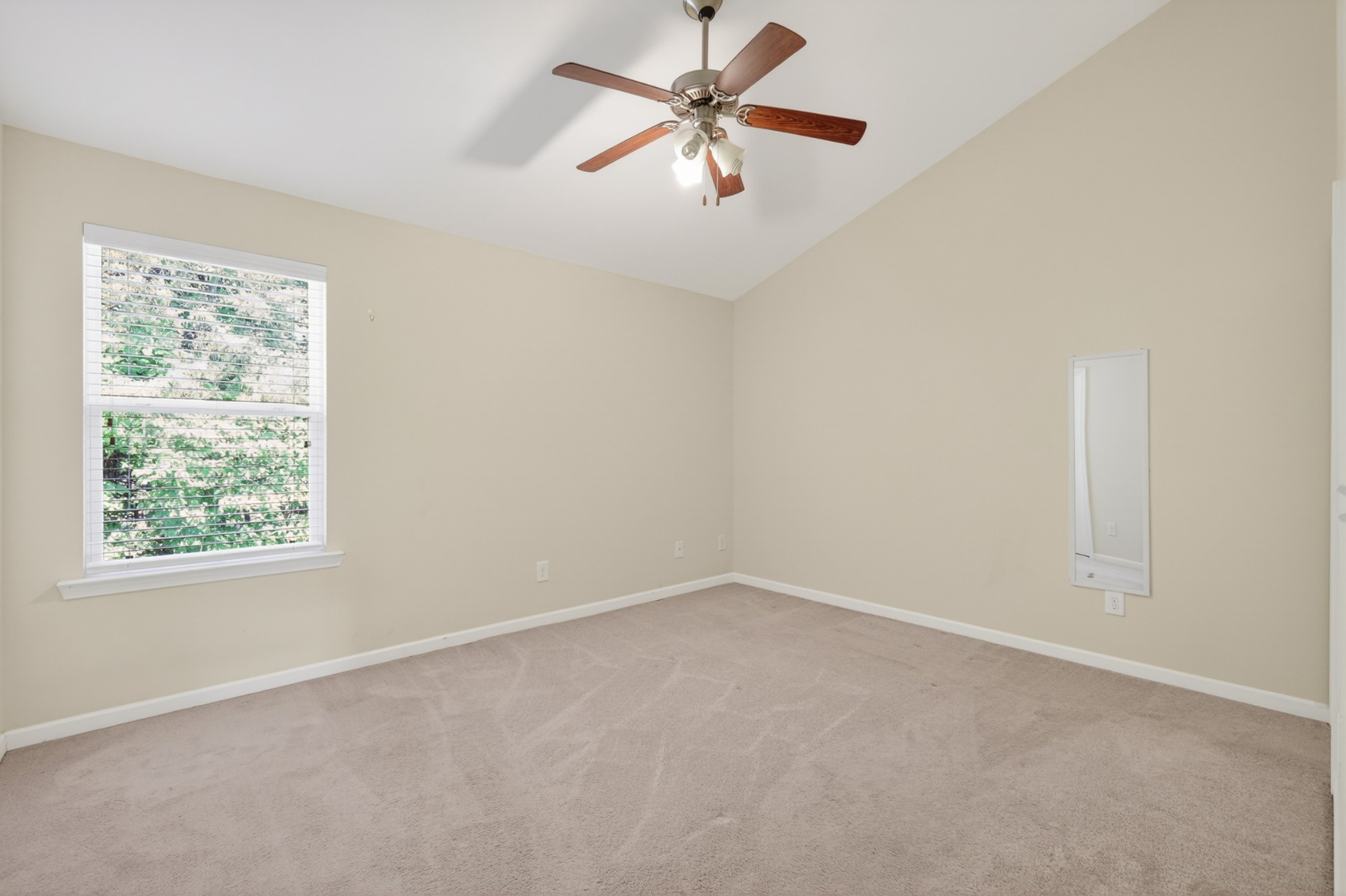 2054 Caladonia Way Smyrna TN 37167