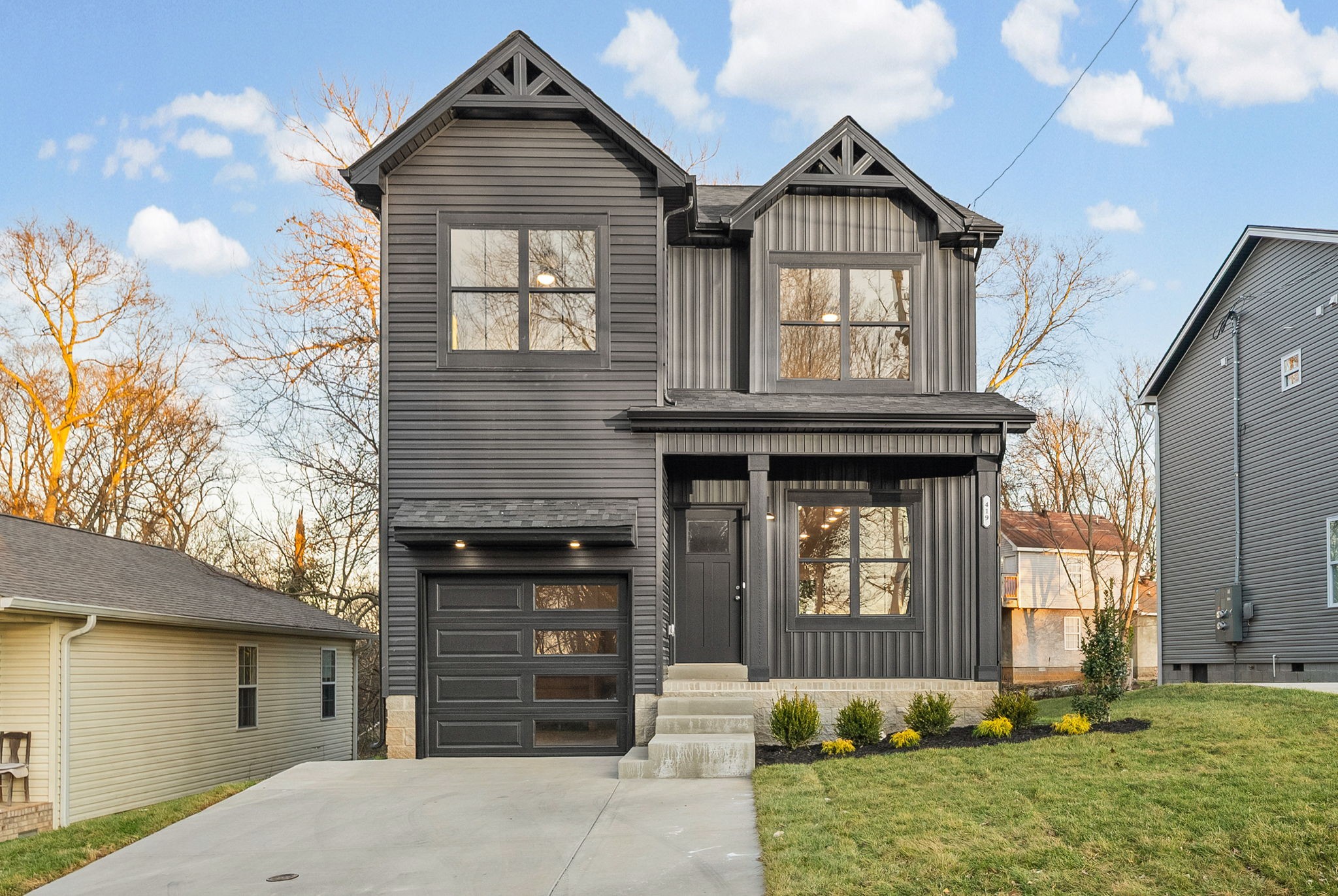 Clarksville TN, 419 9TH Street