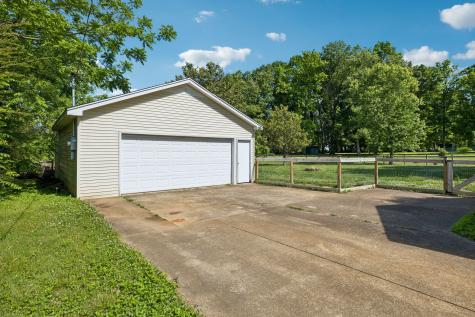 127 Deer Point Road Unionville TN 37180