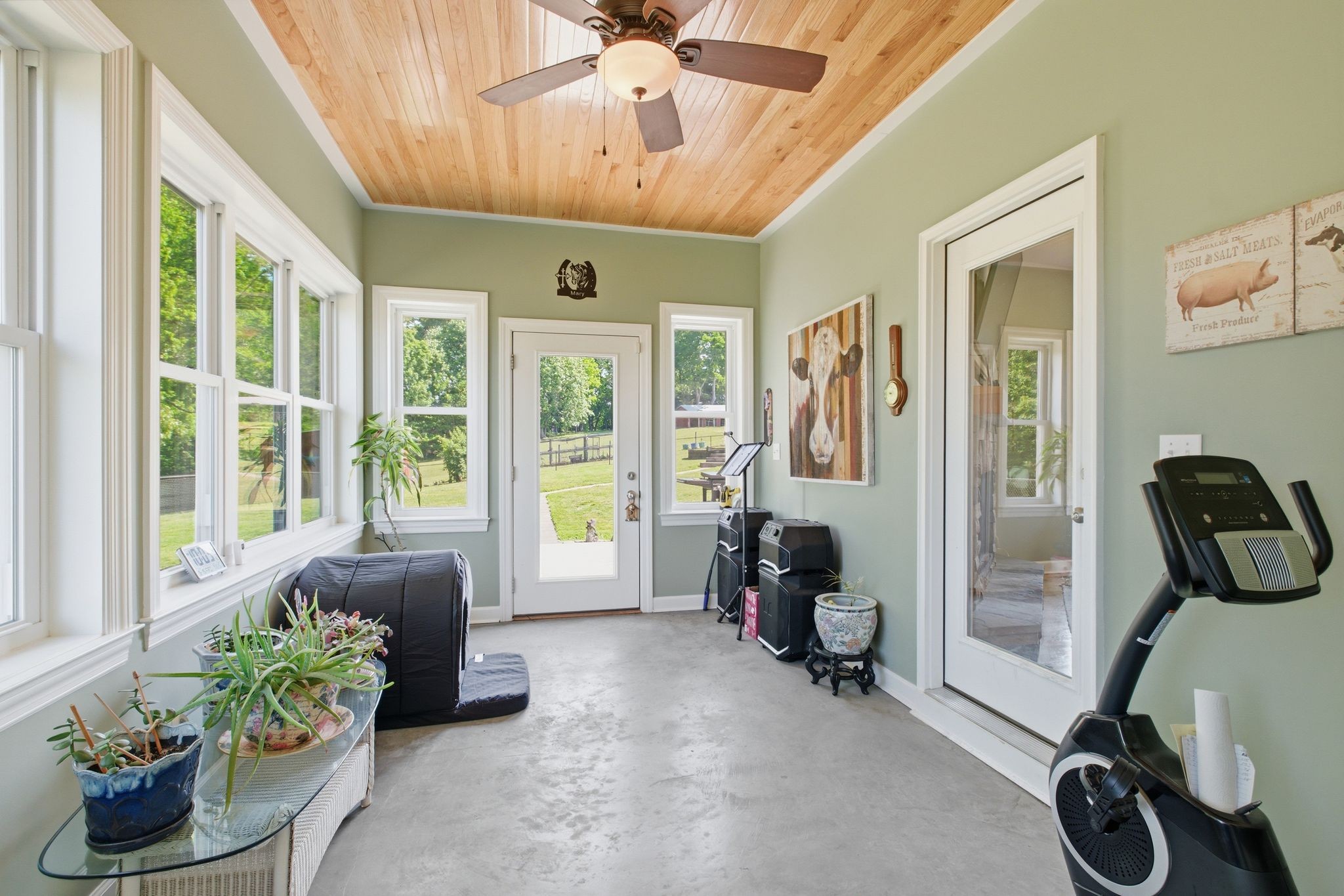 1732 Cedar Creek Road Vanleer TN 37181