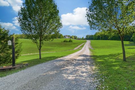 1732 Cedar Creek Road Vanleer TN 37181