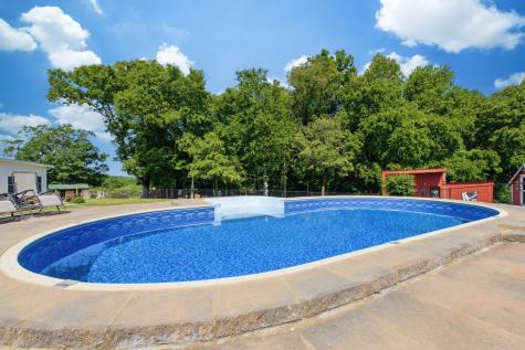1732 Cedar Creek Road Vanleer TN 37181
