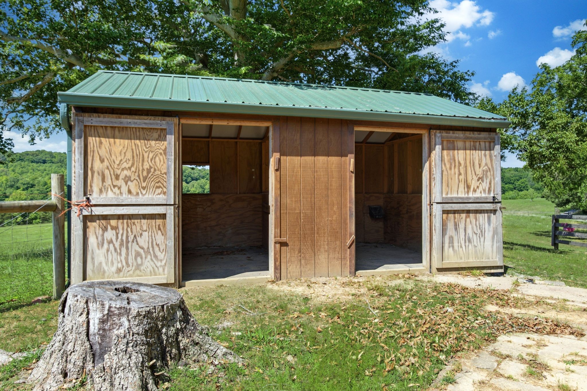 1732 Cedar Creek Road Vanleer TN 37181