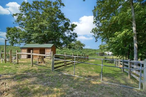 1732 Cedar Creek Road Vanleer TN 37181