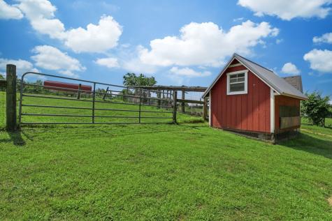 1732 Cedar Creek Road Vanleer TN 37181
