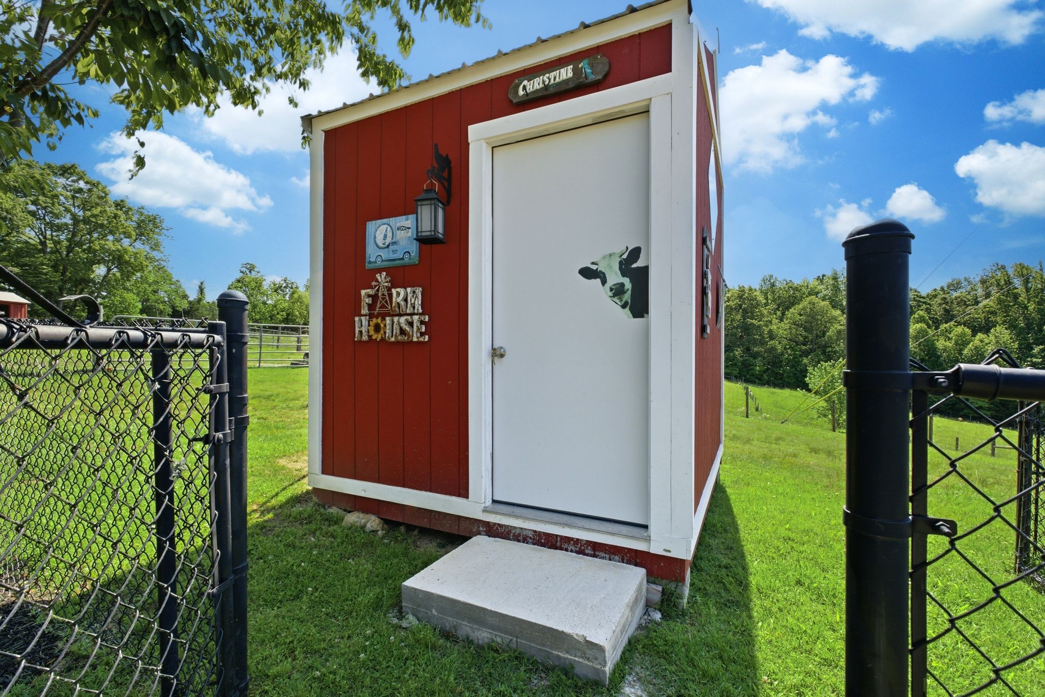 1732 Cedar Creek Road Vanleer TN 37181