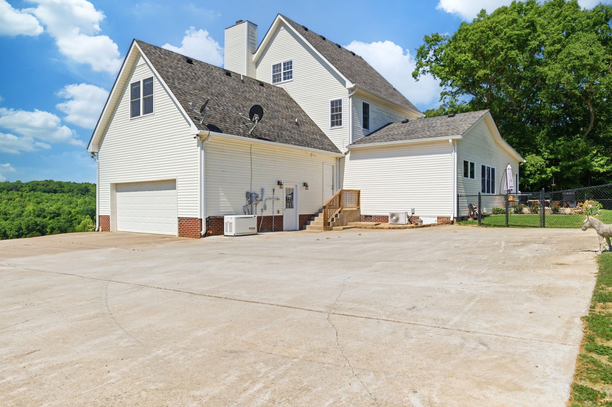 1732 Cedar Creek Road Vanleer TN 37181